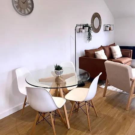 Modern 2 Bed Apartment/Free Parking/Near City/Self-Check In Handsworth Exterior photo